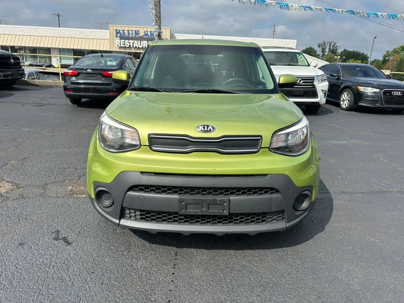 Photo 2 of 2017 Kia Soul Wagon 4D