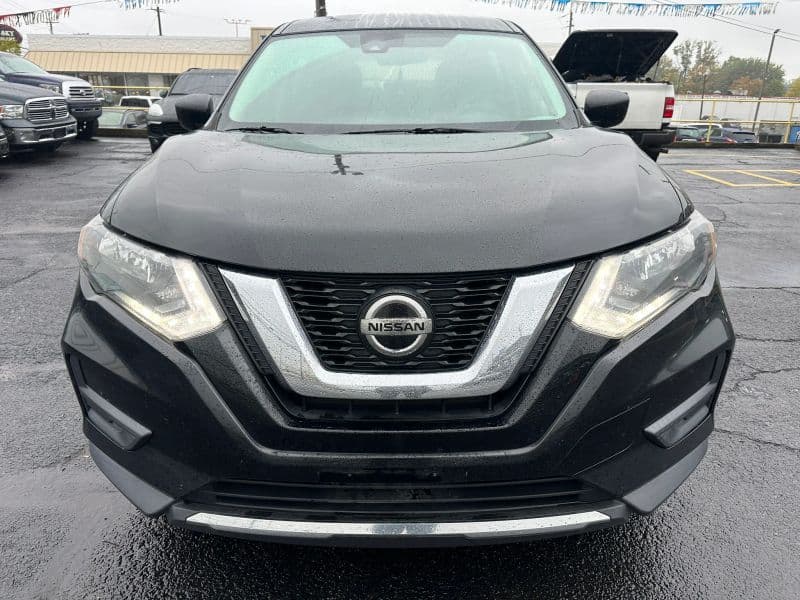 Photo 2 of 2020 Nissan Rogue S